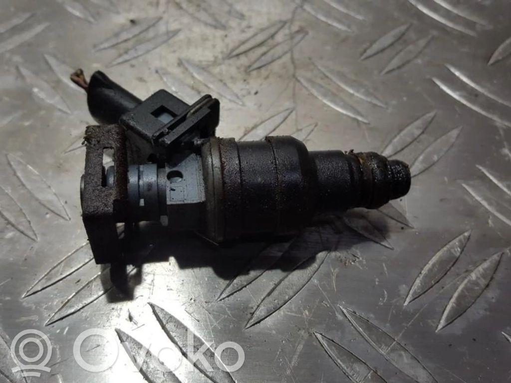 Inyector de combustible   0280150703,0280150703
