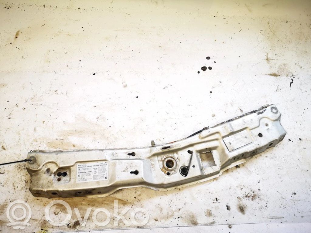 Opel Meriva A Pas przedni 
