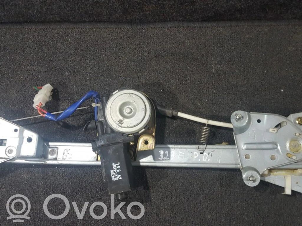 Mazda 323 F Regulador con motor de la ventanilla de la puerta corredera 