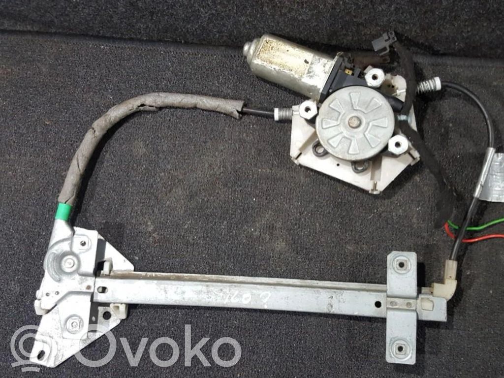 Regulador con motor de la ventanilla de la puerta corredera