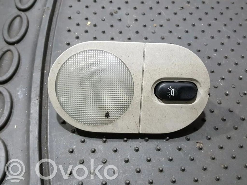 Etuistuimen valo   7700820541F,7700820541F