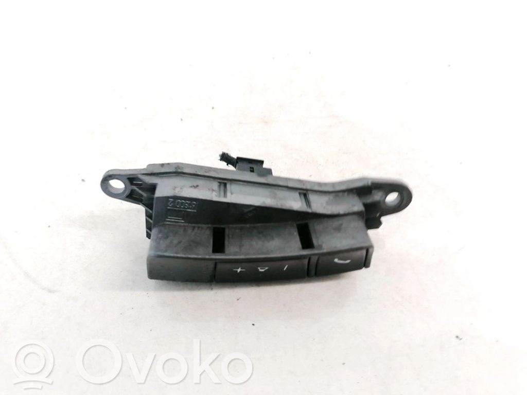 Multifunctional control switch/knob   6911584,03746730,03746730,6911584
