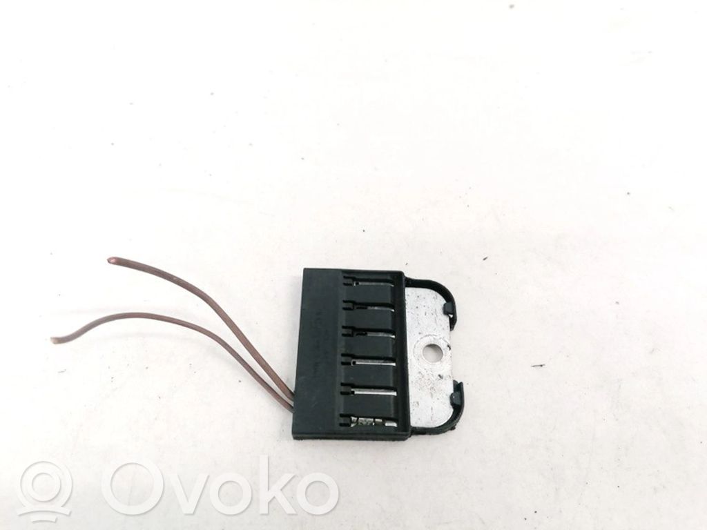 BMW 7 E65 E66 Sicherung 
