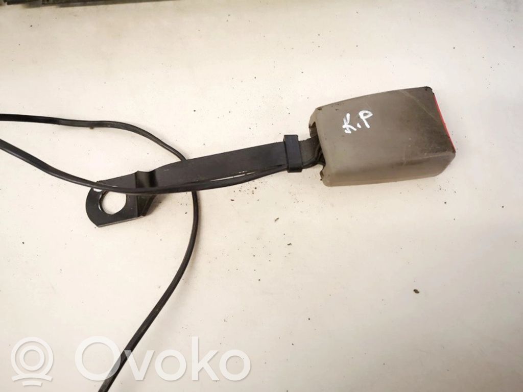 Opel Vectra B Hebilla del cinturón delantero 