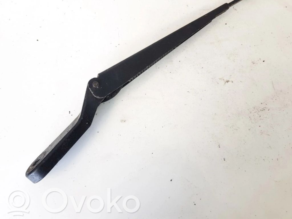 Brazo del limpiaparabrisas delantero   334932,334932