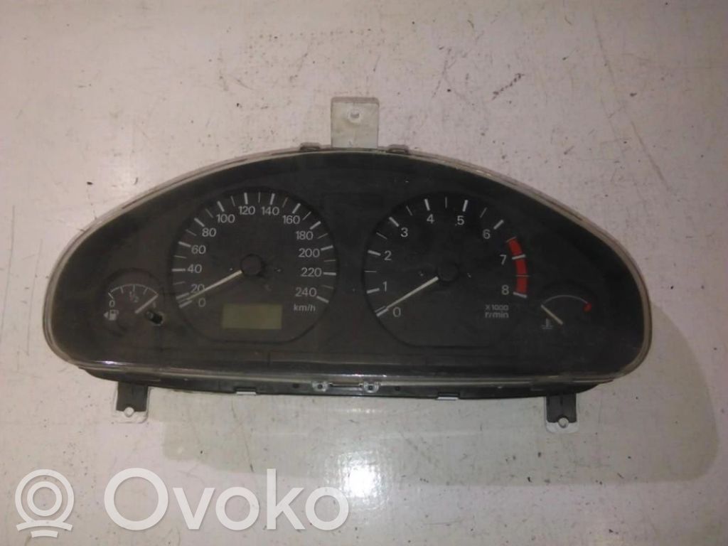 Mitsubishi Carisma Speedometer (instrument cluster) 