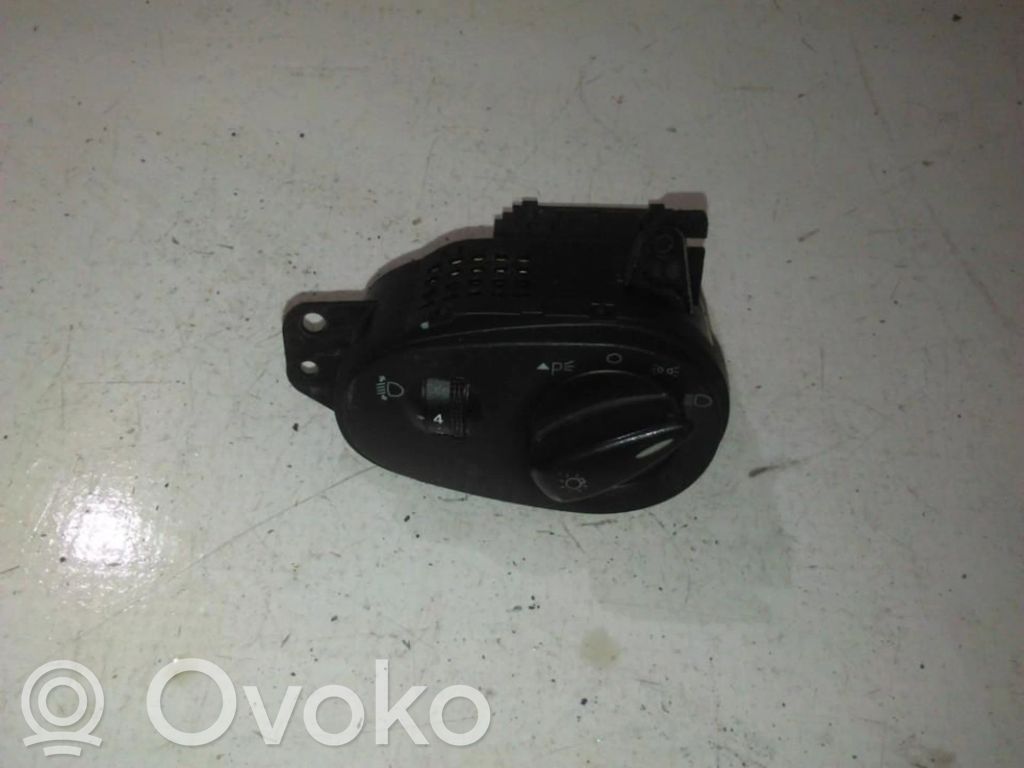 Ford Focus Comutator lumini 