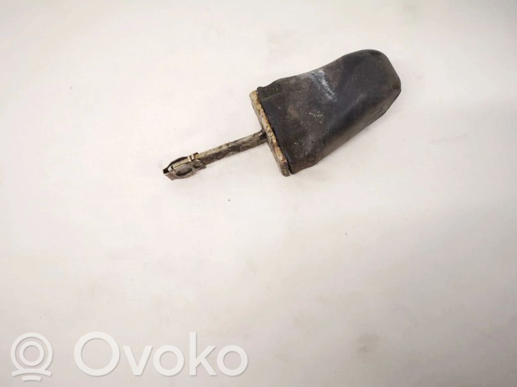 Volkswagen Sharan Etuoven pidätin 