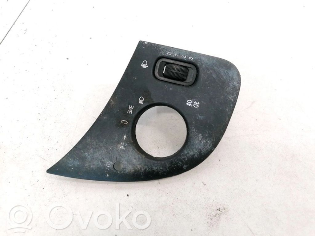 Mercedes-Benz A W168 Interruttore di regolazione livello altezza dei fari 