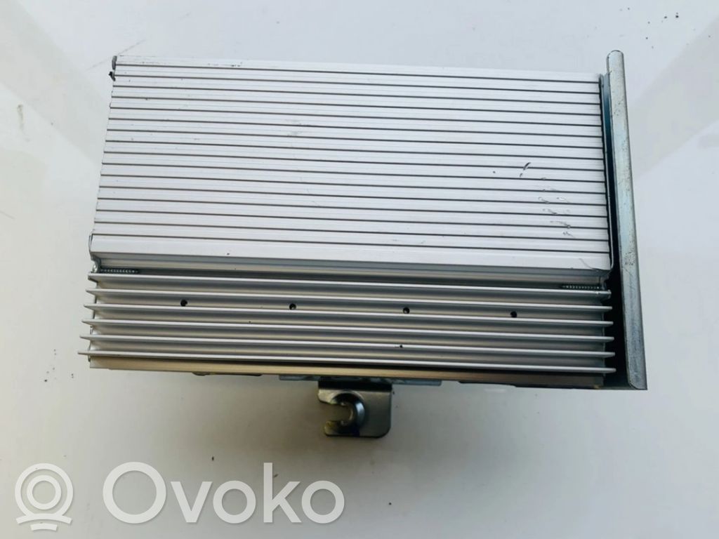Dodge Journey Sound amplifier 