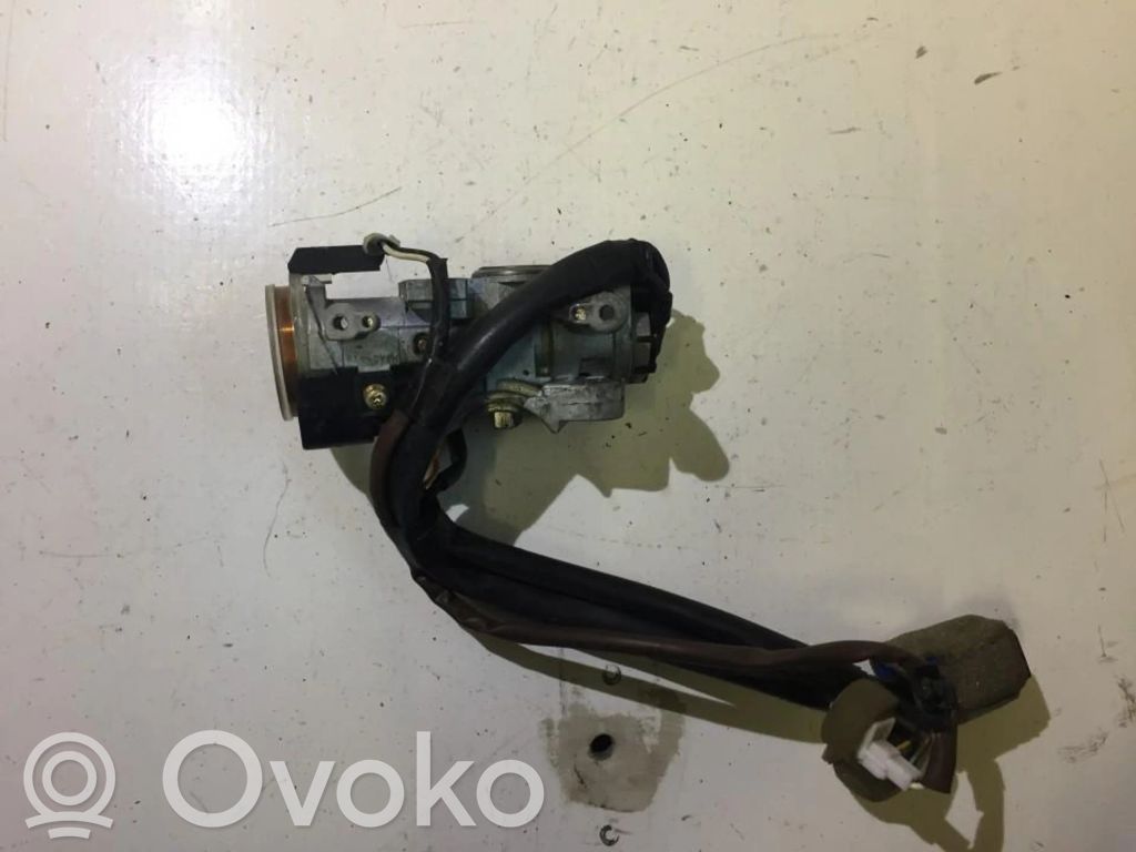 Mitsubishi Space Gear Butuc cheie contact 