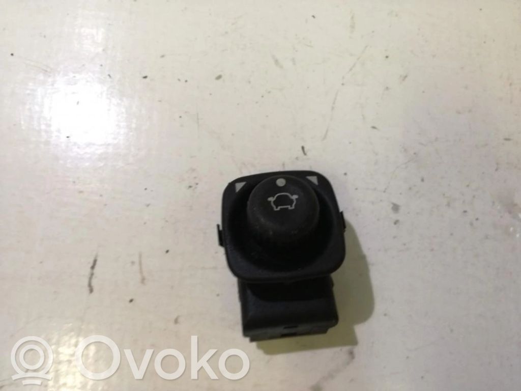 Interruptor del espejo lateral   95GG17B676AA,K808X,95GG17B676AA