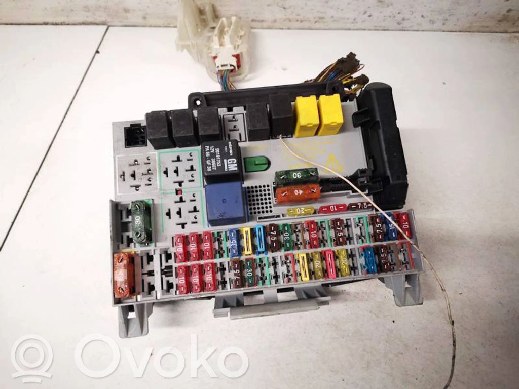 Opel Astra G Set scatola dei fusibili