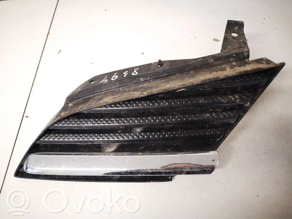 Etusäleikkö   62330AU300,62330AU300