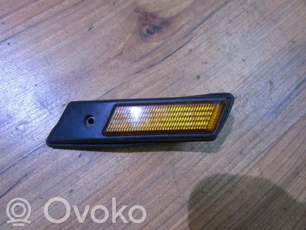Front fender indicator light   13780149,348902,13780149,348902