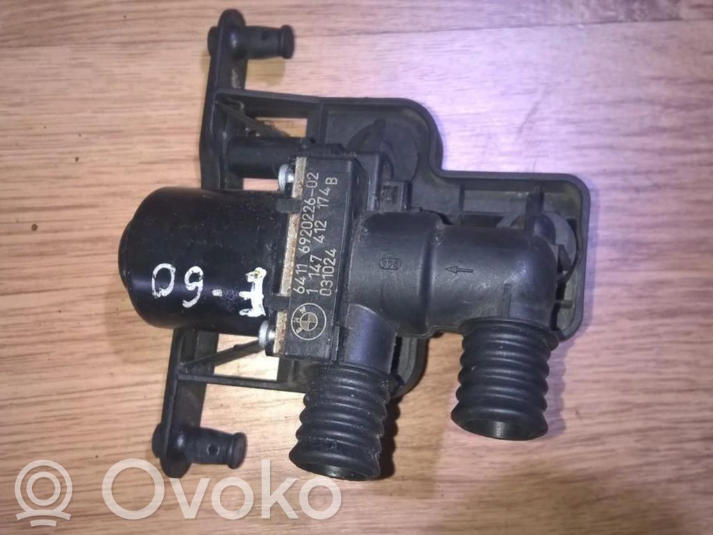BMW 5 E60 E61 Supapă control încălzitor lichid răcire 