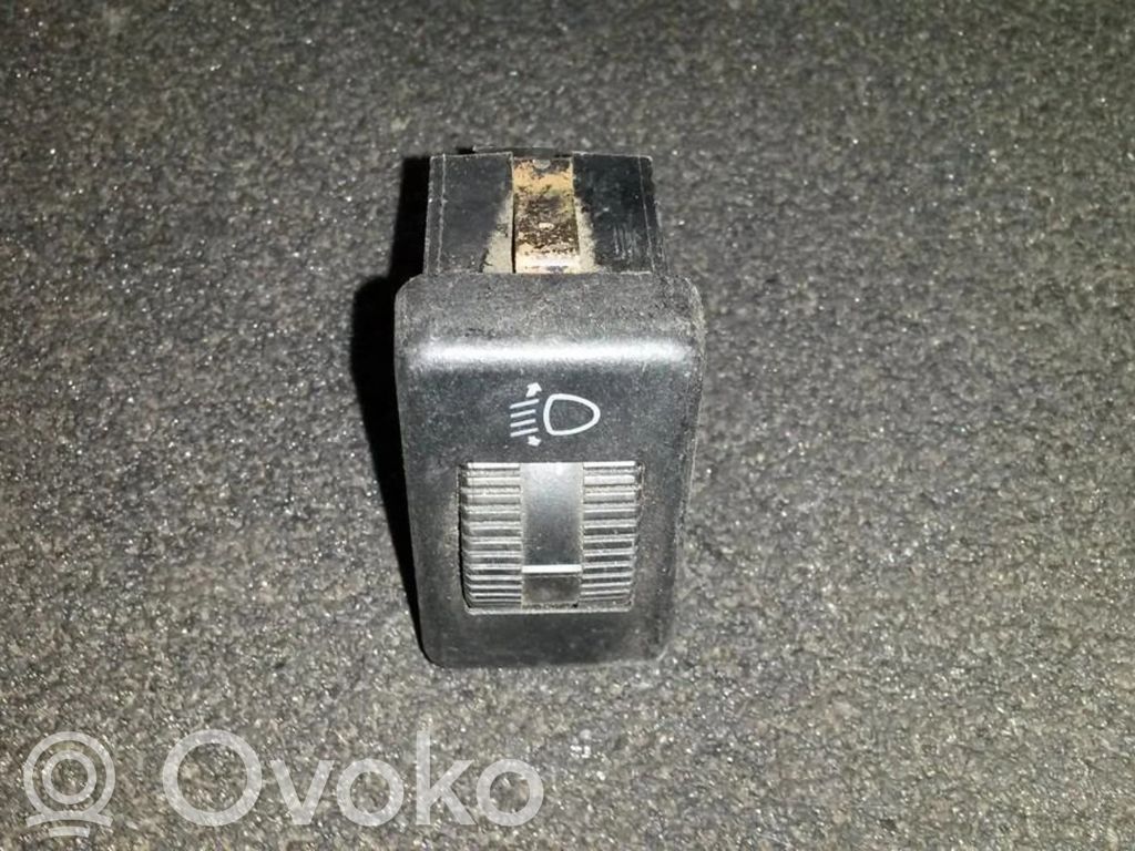 Volkswagen PASSAT B3 Comutator control nivel faruri 