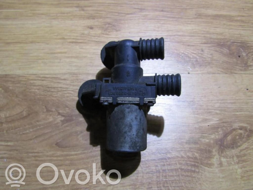 BMW X3 E83 Supapă control încălzitor lichid răcire 