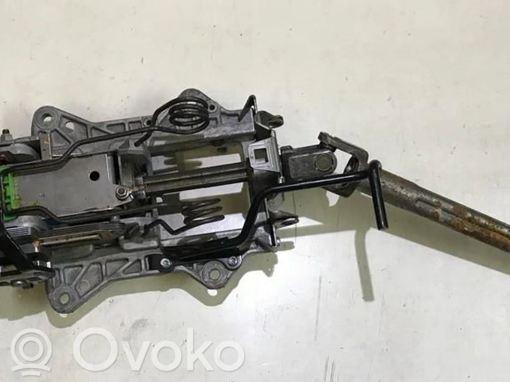 Volkswagen Touran I Steering wheel axle 