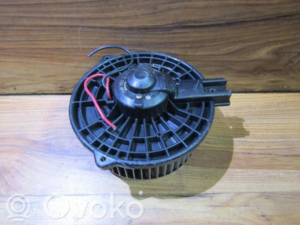 Lexus IS 200-300 Heizungslüfter 