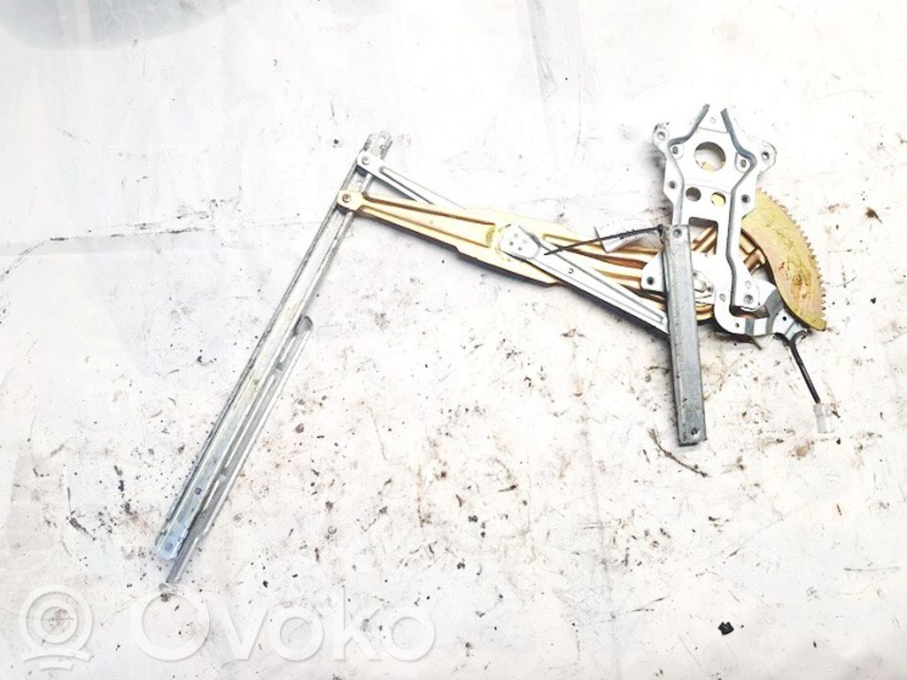 Regulador con motor de la ventanilla de la puerta corredera