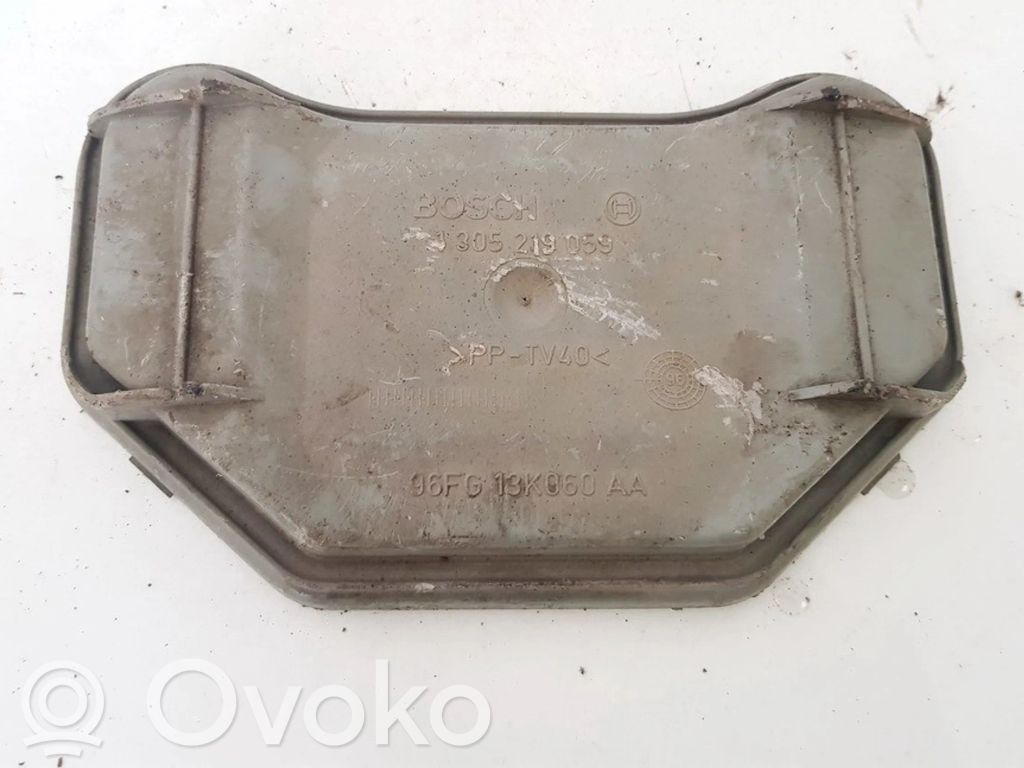Ford Fiesta Deckel Abdeckung Scheinwerfer 