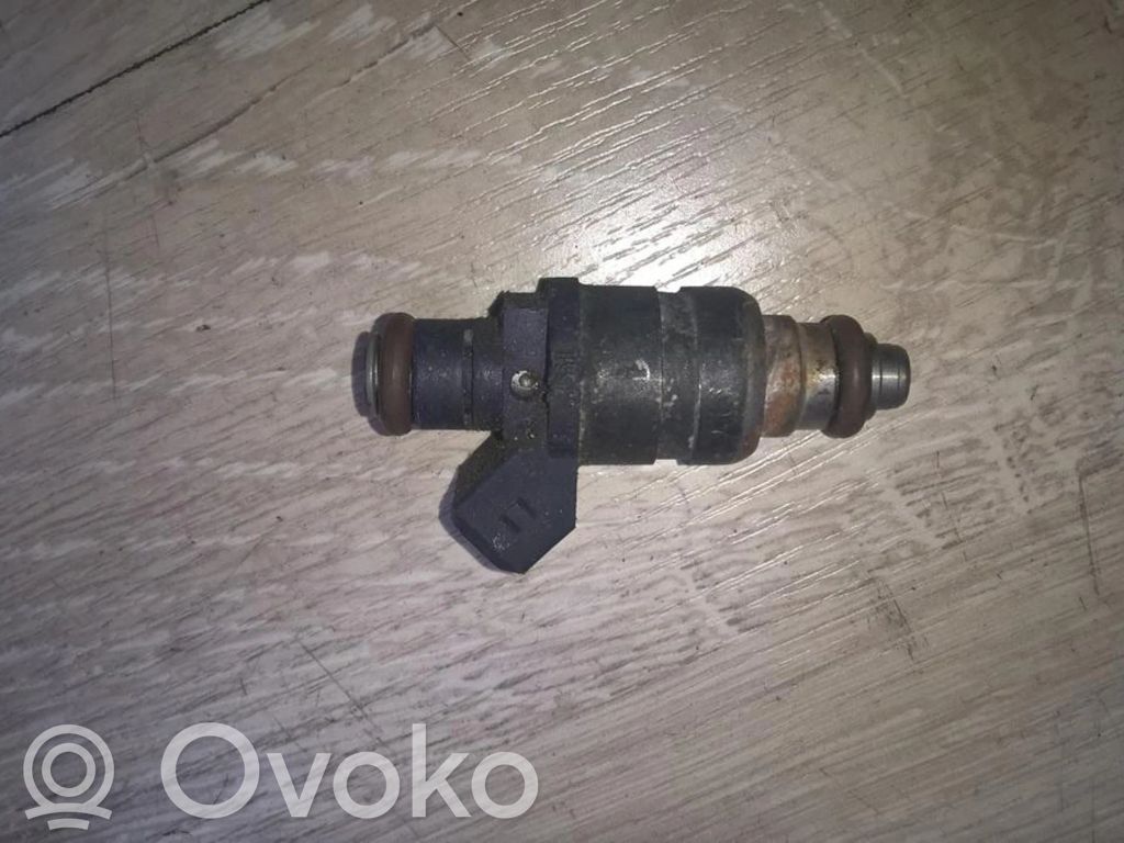 Inyector de combustible   078133551L,078133551L