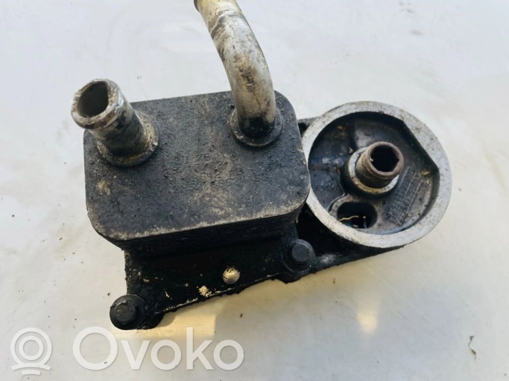 Ford Focus Öljynsuodattimen kannake 