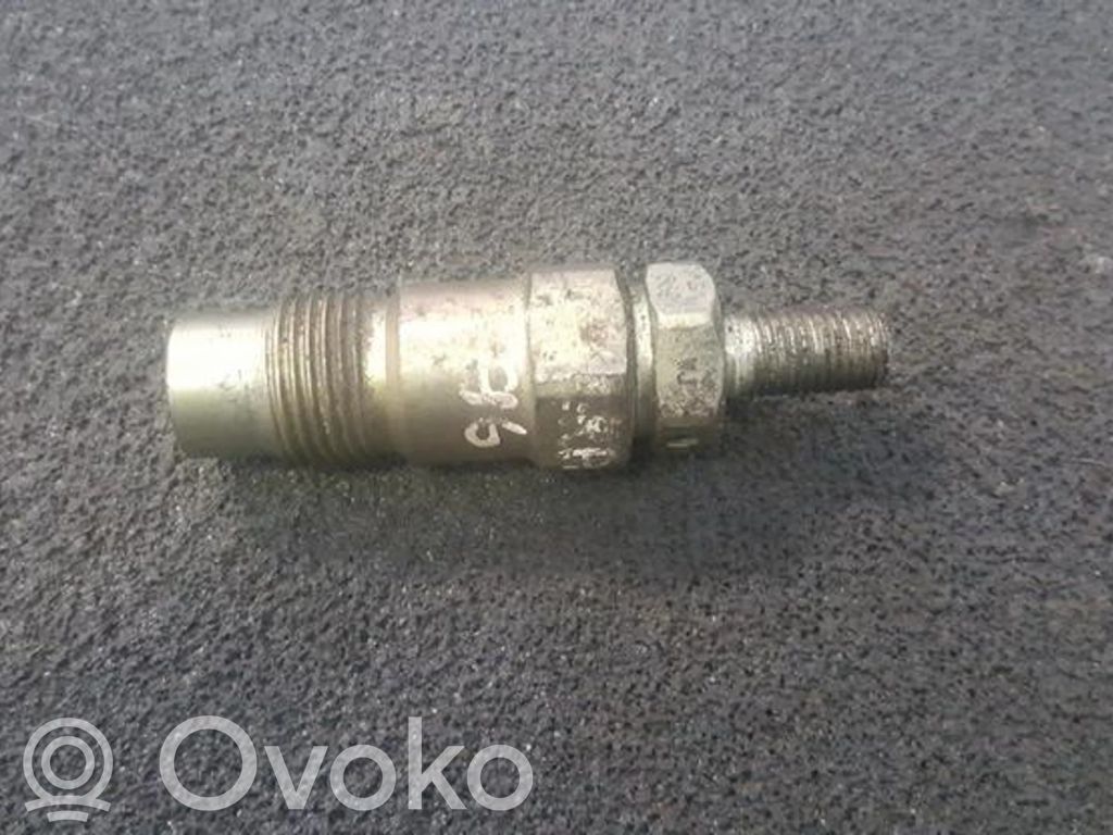 Inyector de combustible   71A1361,71A1361,71A1361,71A1361