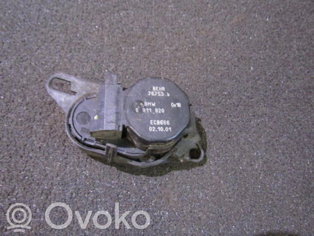 BMW X5 E53 Stellmotor Heizung Klima 