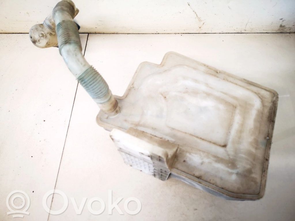 Volkswagen Golf V Serbatoio/vaschetta liquido lavavetri parabrezza 
