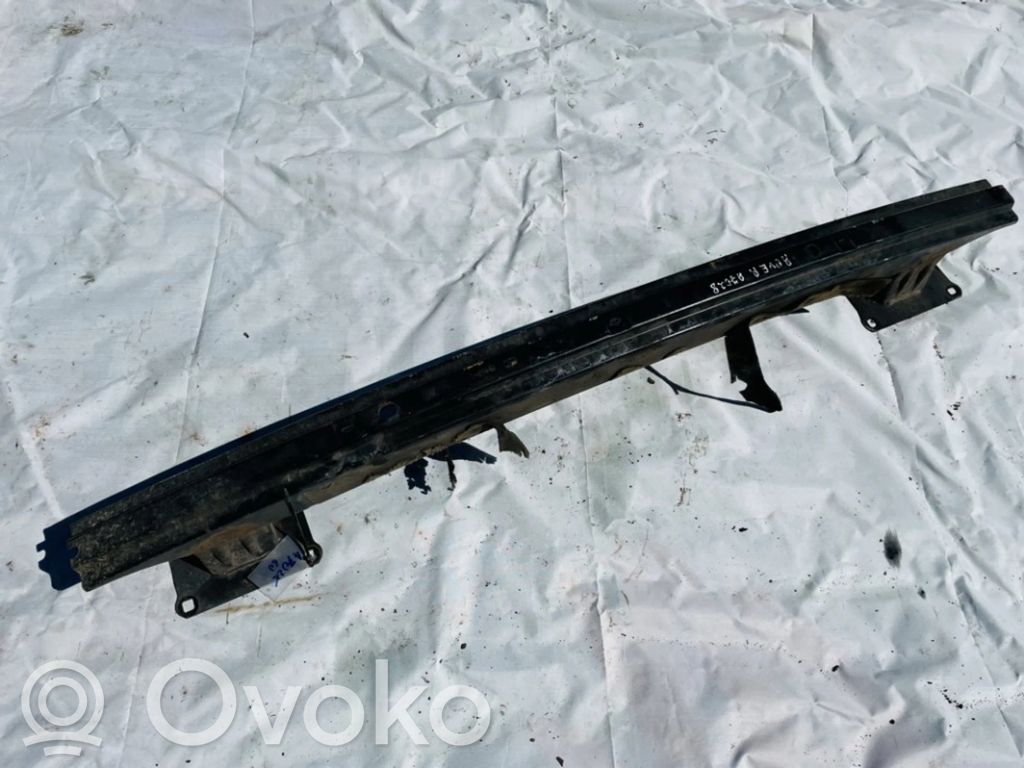 Land Rover Freelander 2 - LR2 Traversă bară protecție față 