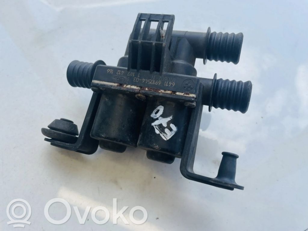 BMW X5 E53 Valvola di regolazione del liquido di raffreddamento e del riscaldatore 