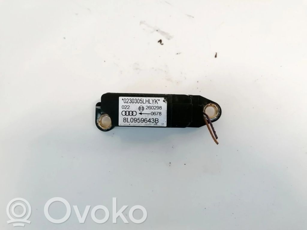 Airbagsensor Crashsensor Drucksensor   8L0959643B,8L0959643B