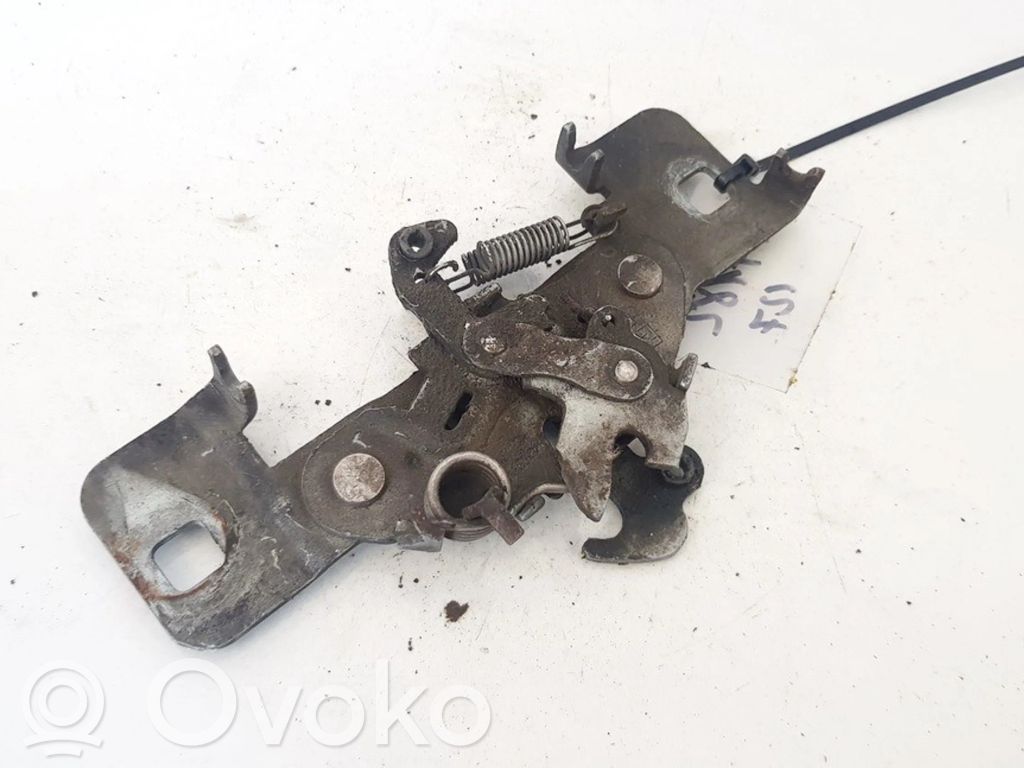 Engine bonnet/hood lock/catch