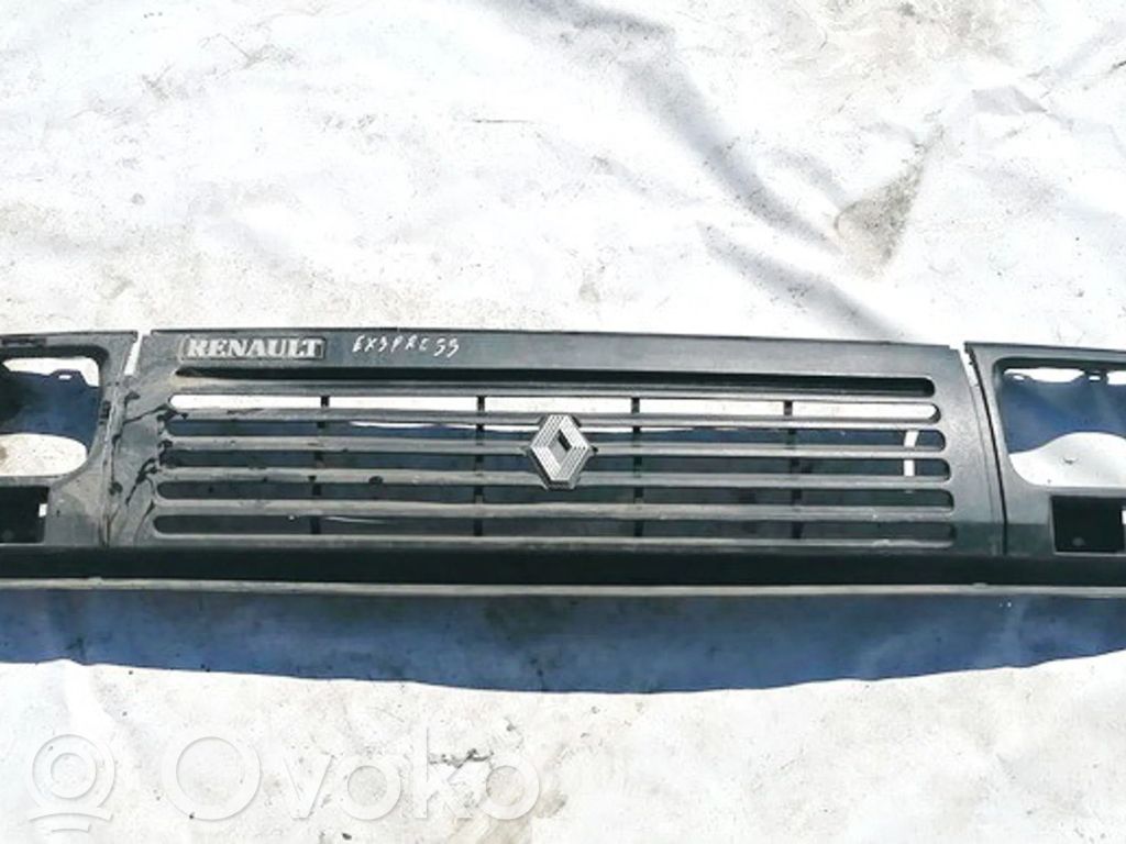 Renault Express Front grill 