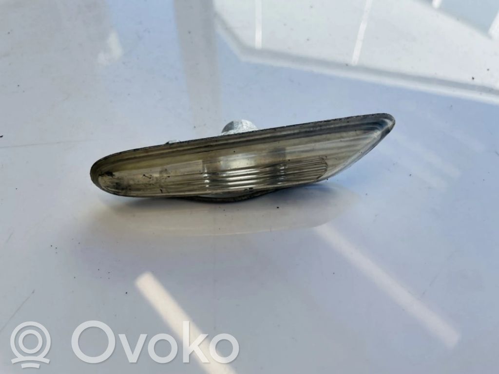 BMW 5 E60 E61 Front fender indicator light 