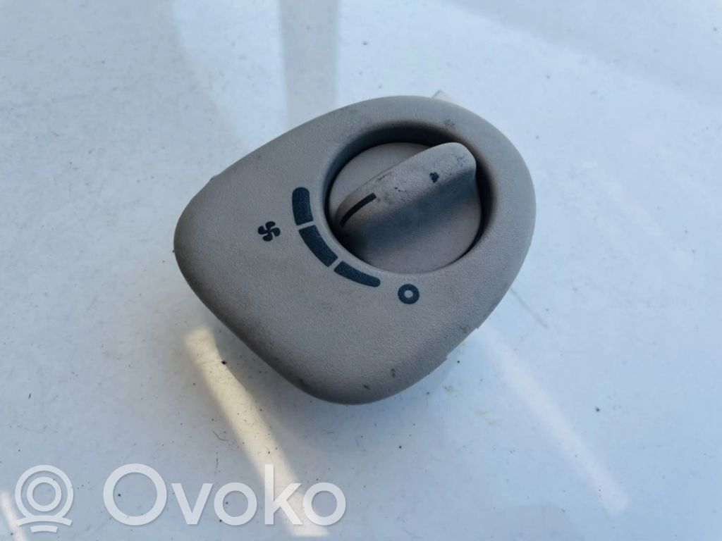 Plymouth Grand Voyager Climate control unit 