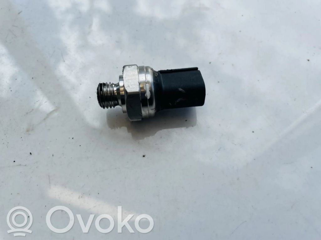 Mercedes-Benz B W245 Sonde de température de liquide de refroidissement 