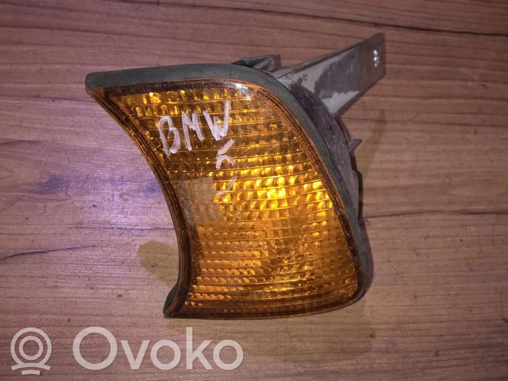 BMW 5 E34 Kierunkowskaz przedni 