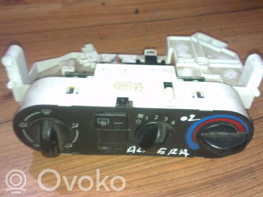 Nissan Almera N16 Climate control unit 