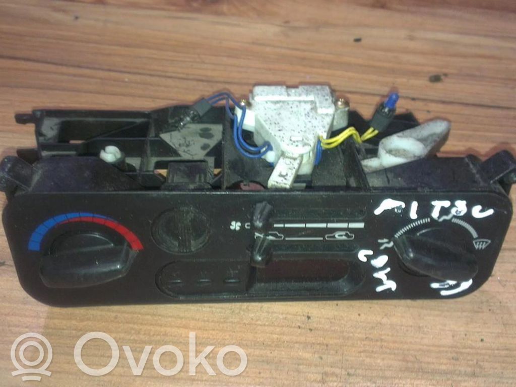 Mitsubishi Colt Climate control unit 