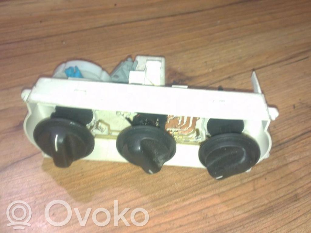 Opel Vectra B Centralina del climatizzatore 