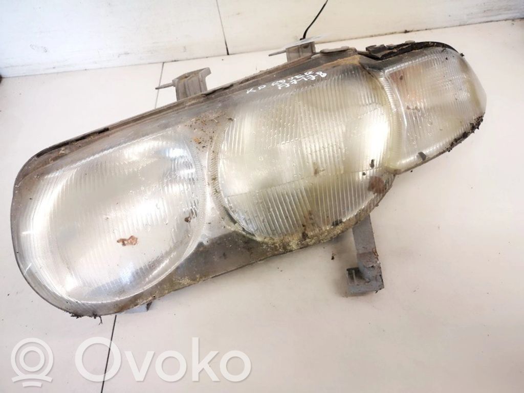 Phare frontale   40230748,40230748