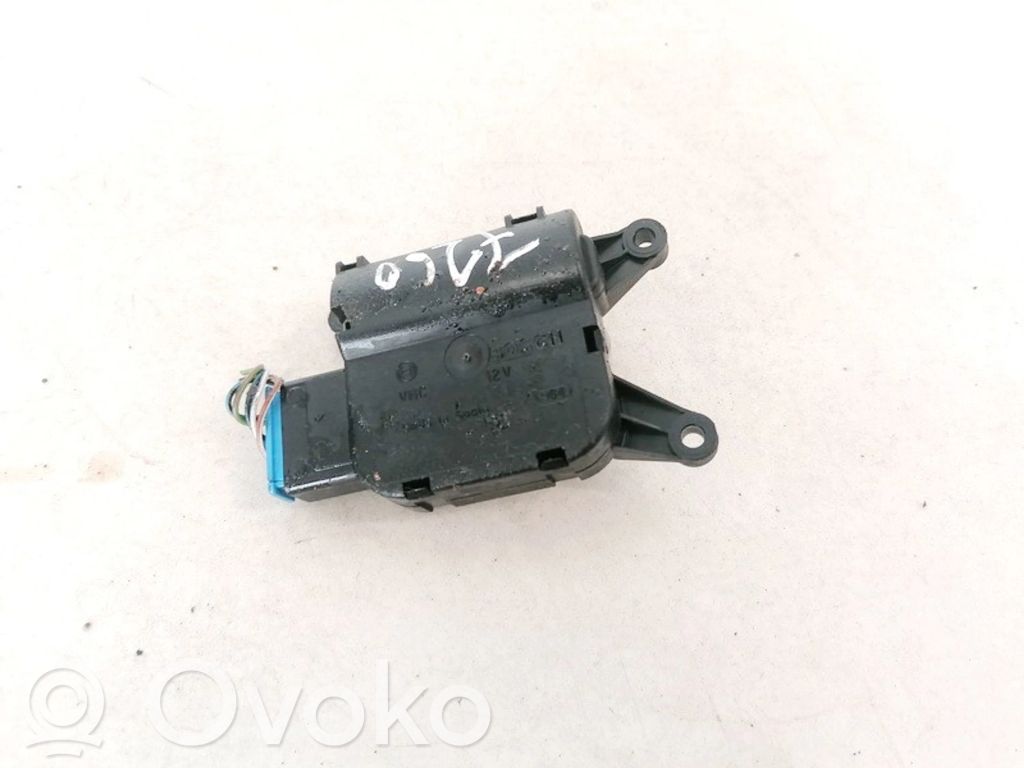 Volkswagen Touran I Motor/actuator clapetă aer 