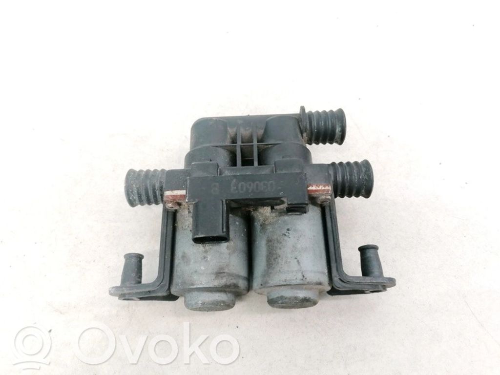 Land Rover Range Rover L322 Valvola di regolazione del liquido di raffreddamento e del riscaldatore