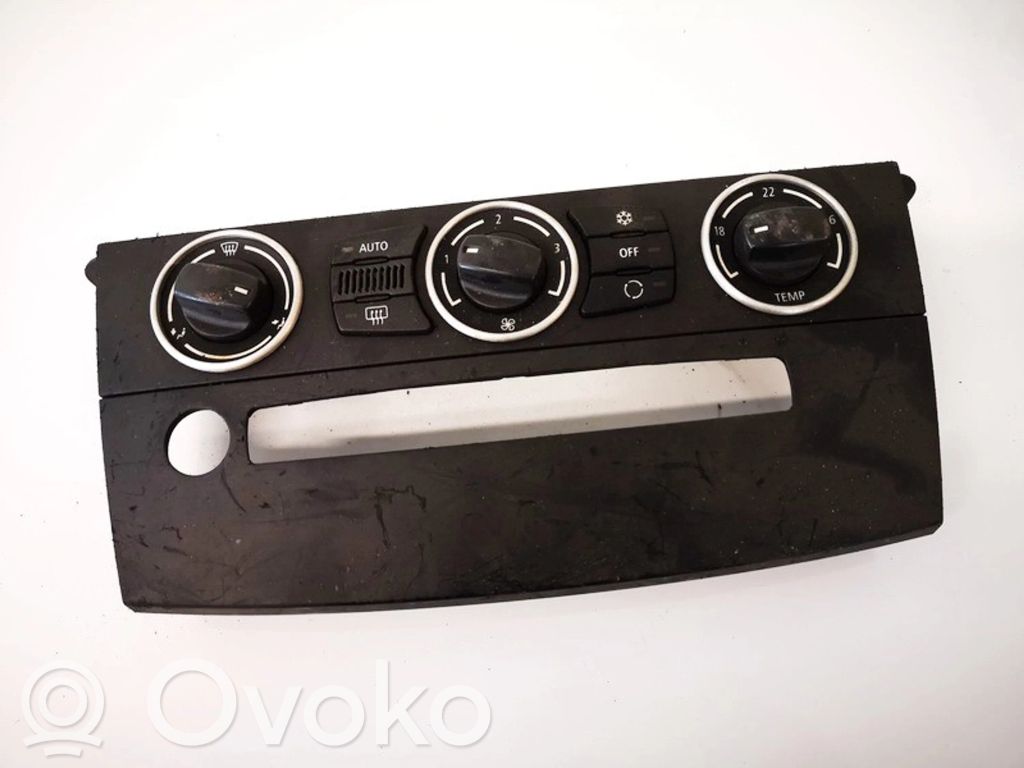 BMW 5 E60 E61 Climate control unit 