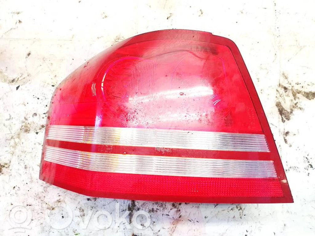 Dodge Avenger Lampa tylna 