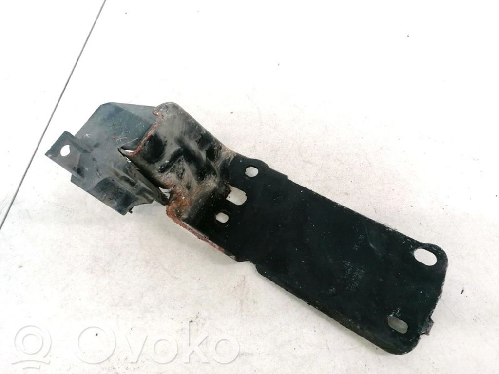 Fixation de radiateur   51647117,23781010,23781010,51647117