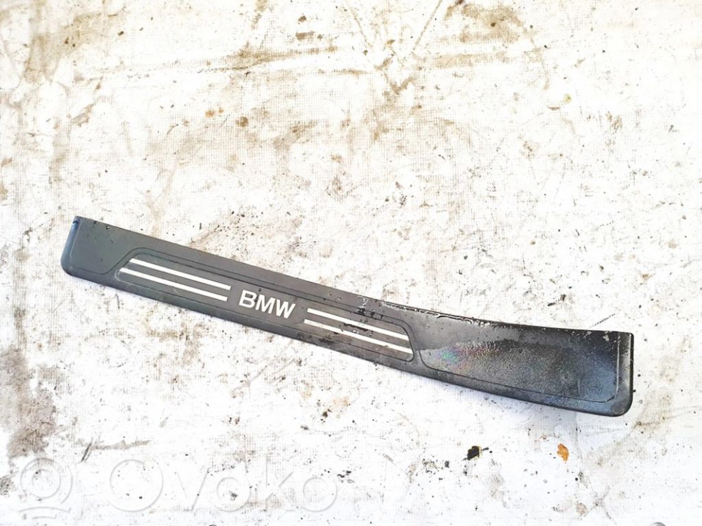 BMW 7 E38 Capac prag spate 